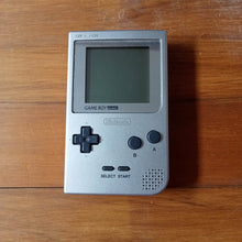 Load image into Gallery viewer, Nintendo Gameboy Pocket (Silver)
